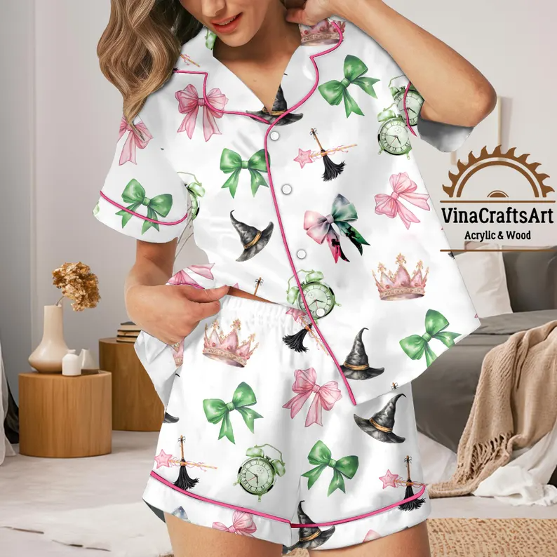 Coquette Wicked Pajama Set – Glinda & Elphaba Inspired Sleepwear, Pink Green Bows Long Sleeve Loungewear, Witchy Feminine Pajamas Gift